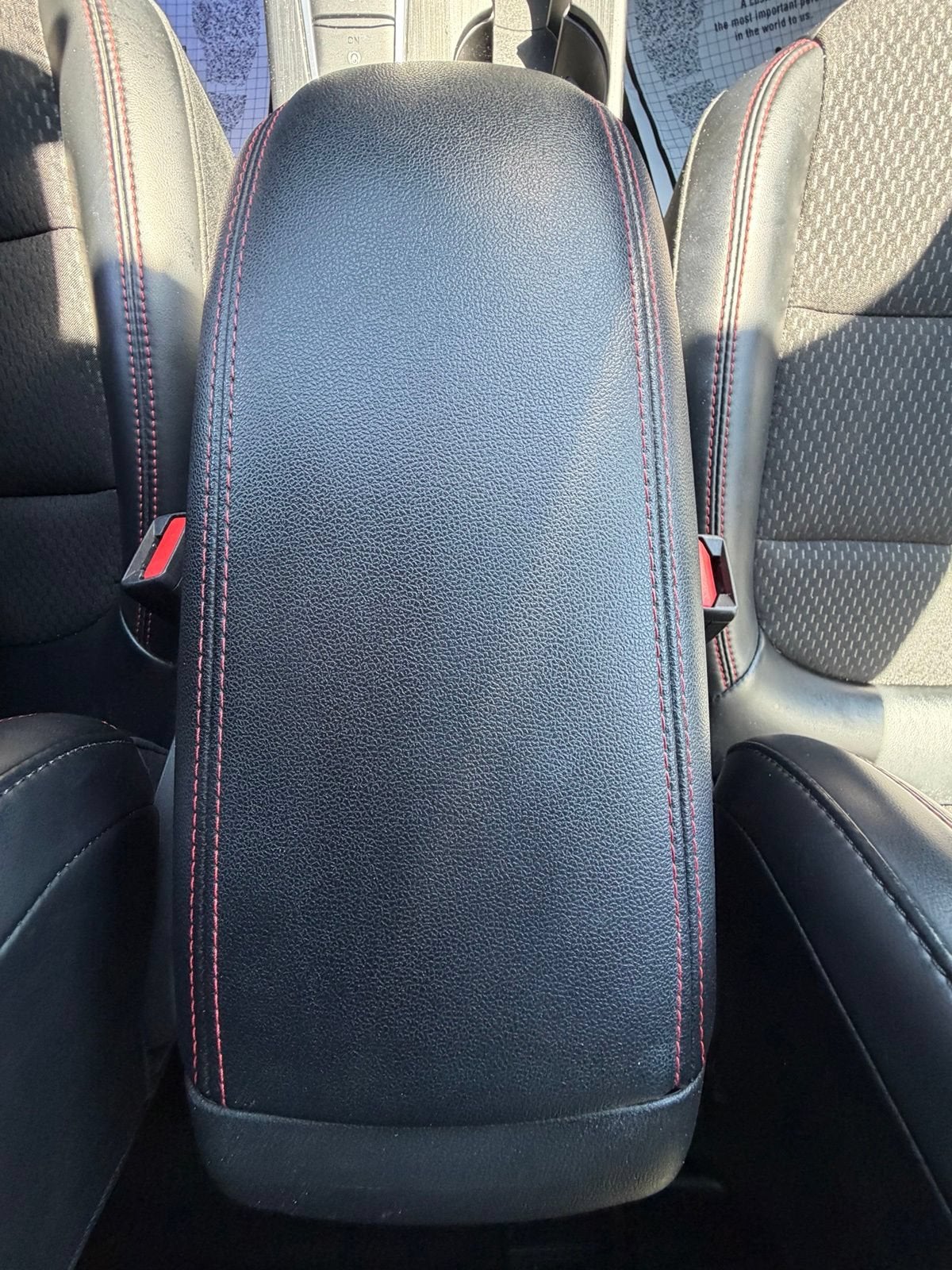 2025 Ford Escape ST-Line - Photo 24