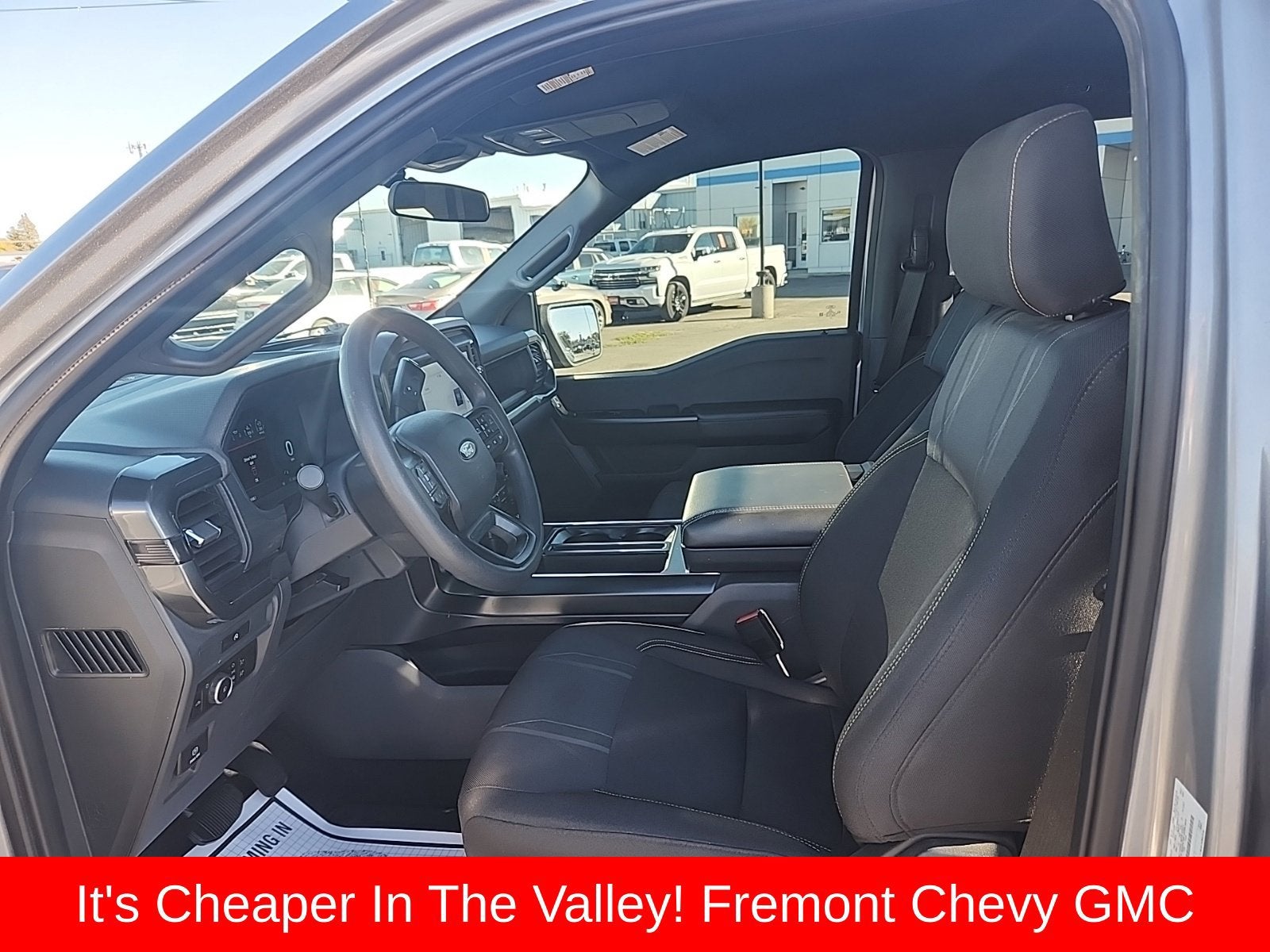 2025 Ford F-150 STX - Photo 14
