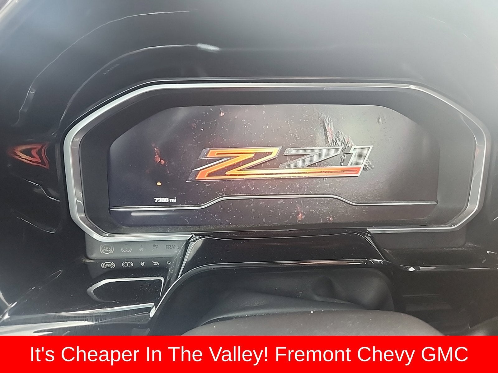2025 Chevrolet Silverado 3500HD LT - Photo 19