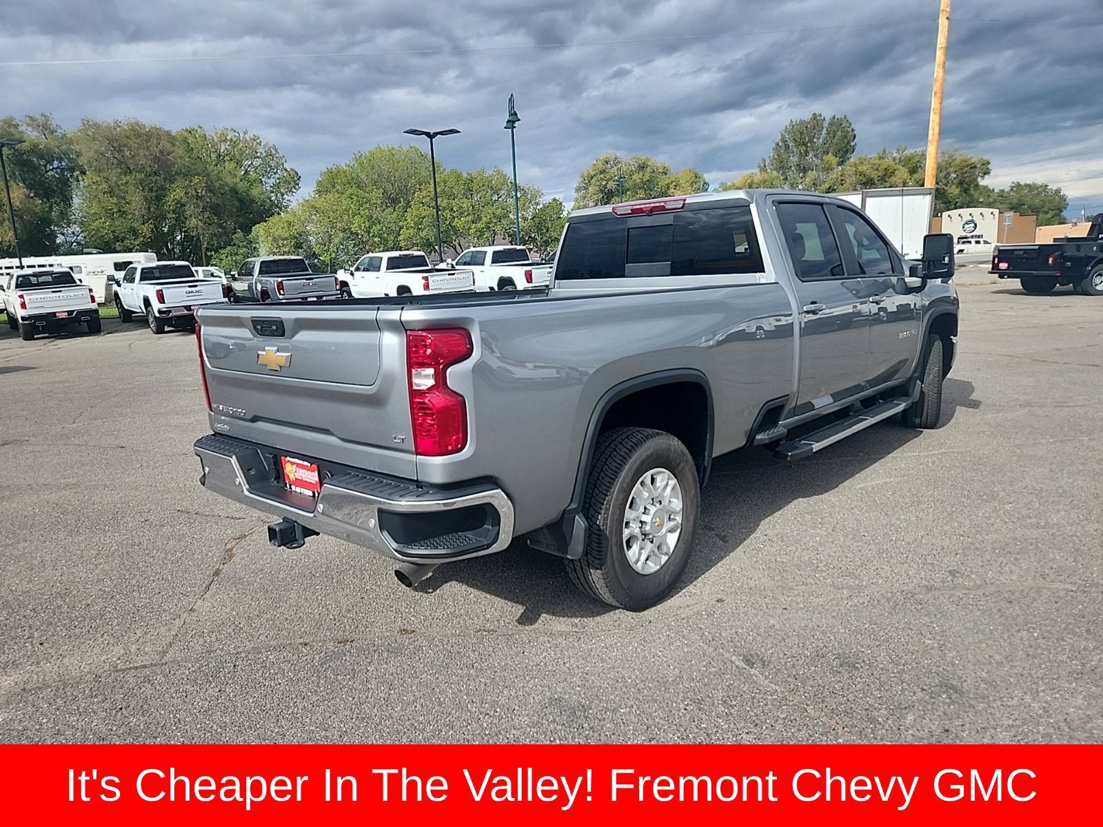 2025 Chevrolet Silverado 3500HD LT - Photo 8