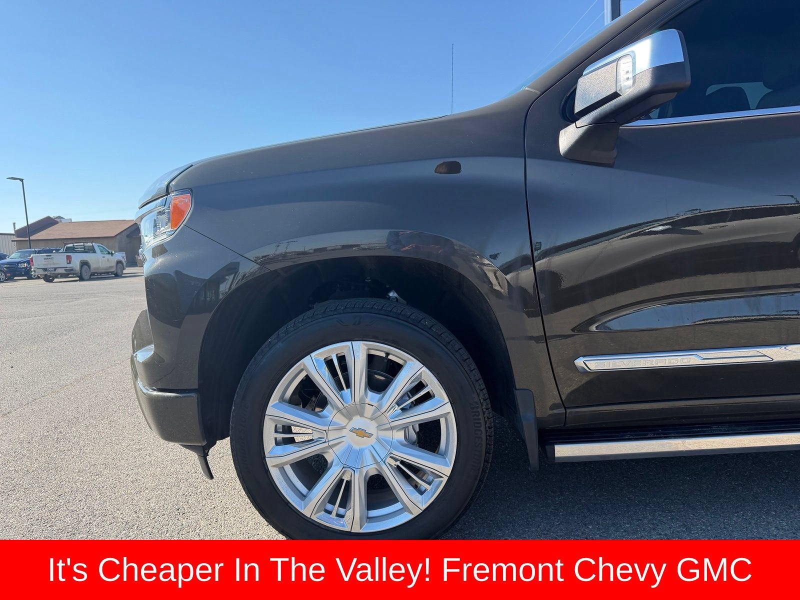 2023 Chevrolet Silverado 1500 High Country