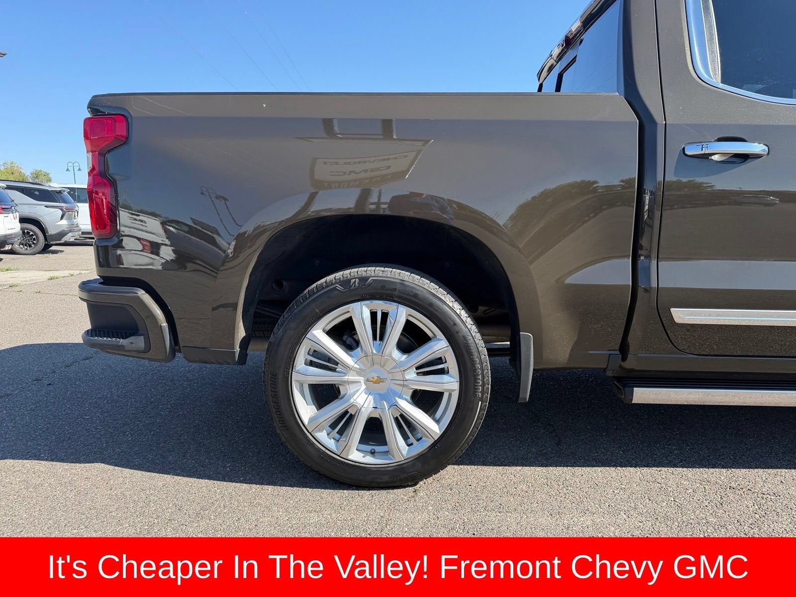 2023 Chevrolet Silverado 1500 High Country