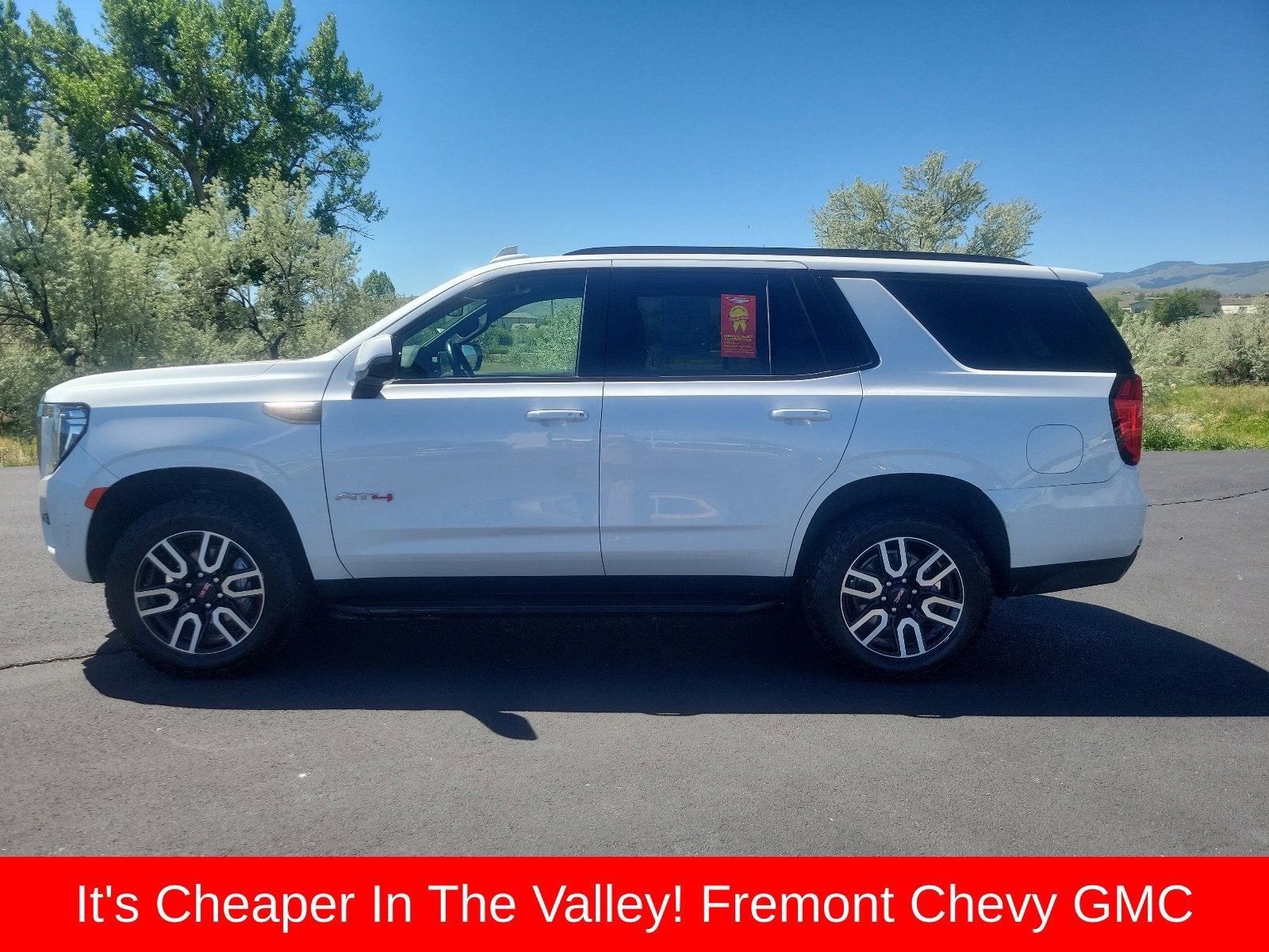2024 GMC Yukon AT4 - Photo 7