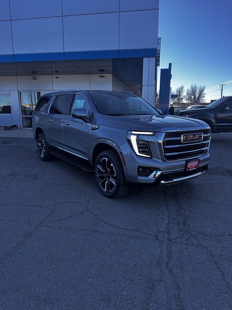 2026 GMC Yukon XL Elevation's photo