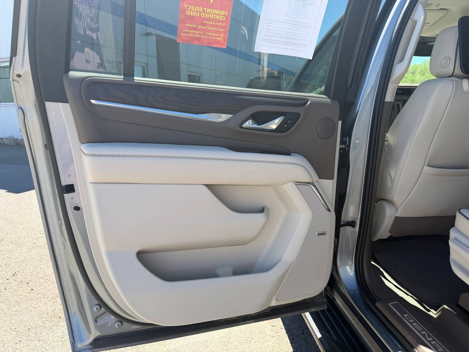 2023 GMC Yukon XL Denali