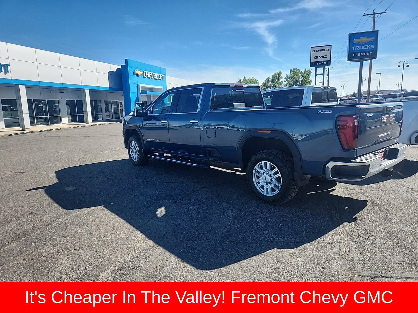 2024 GMC Sierra 2500HD SLT - Photo 14