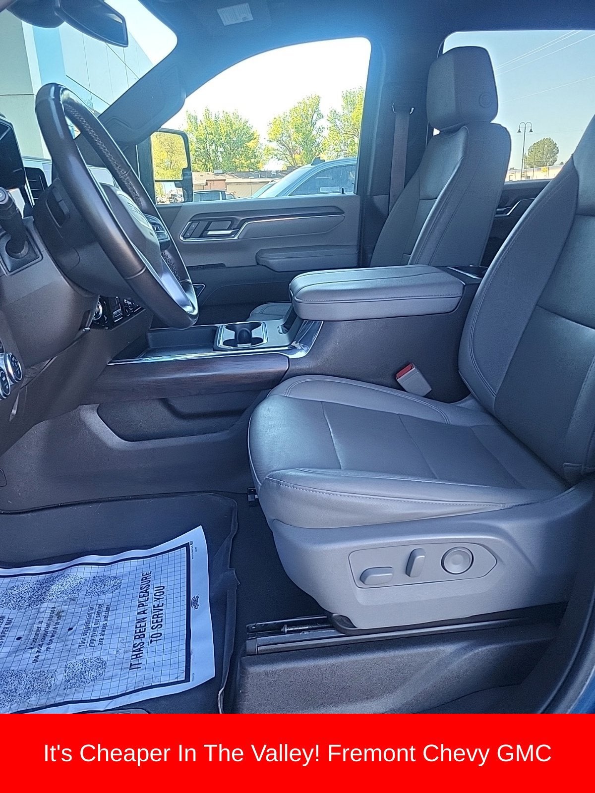 2024 GMC Sierra 2500HD SLT - Photo 19