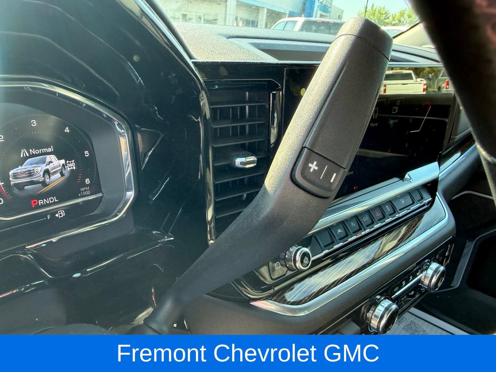 2025 GMC Sierra 1500 Elevation - Photo 24