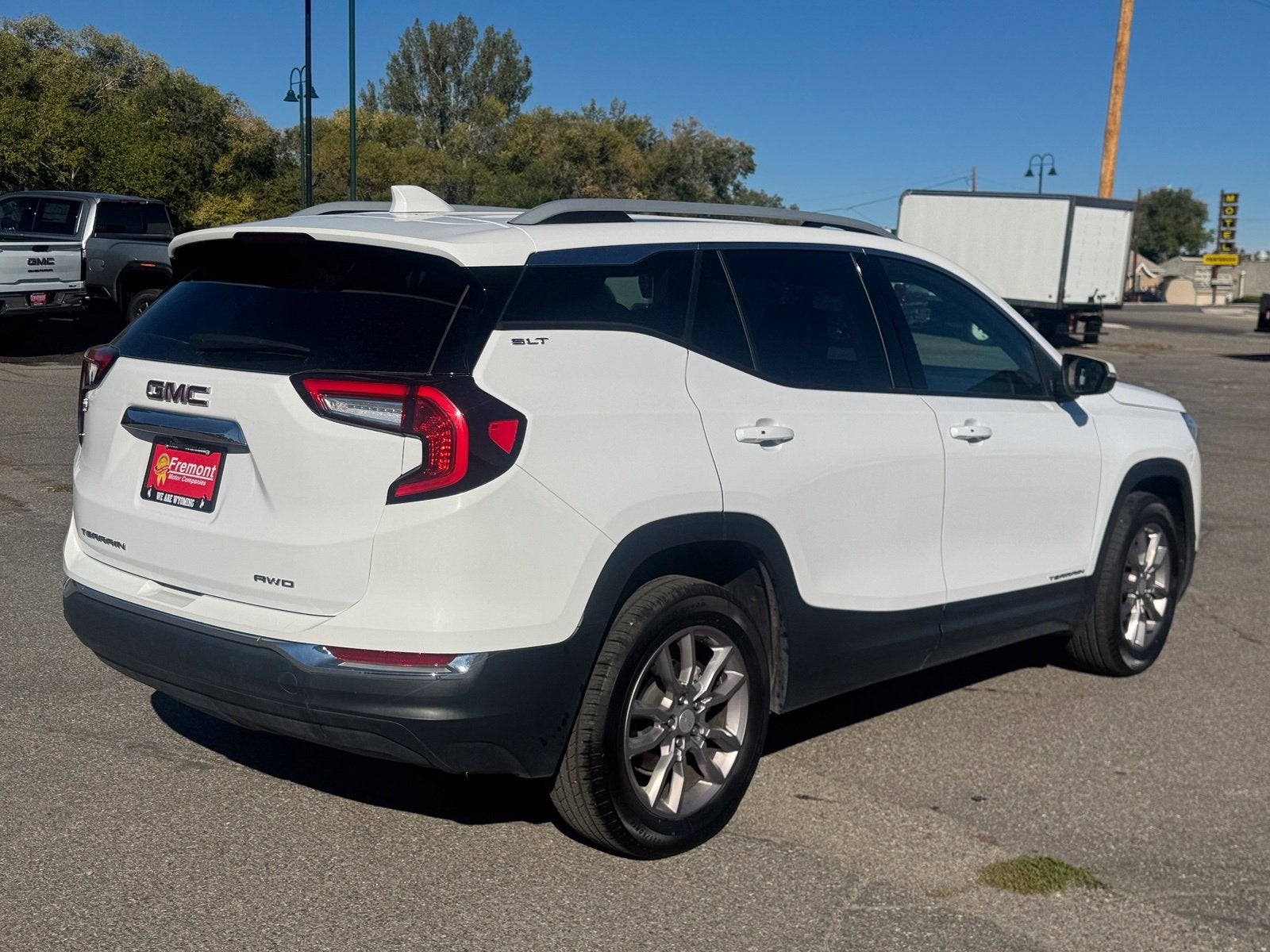 2024 GMC Terrain SLT