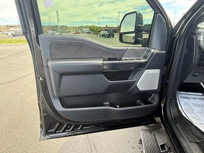 2025 Ford F-350SD Platinum