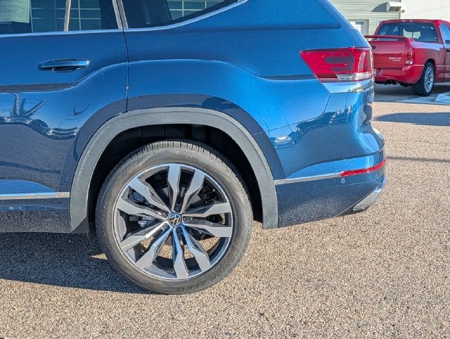 2022 Volkswagen Atlas 3.6L V6 SEL Premium R-Line