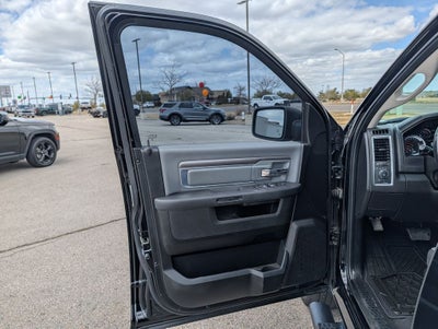 2023 RAM 1500 SLT
