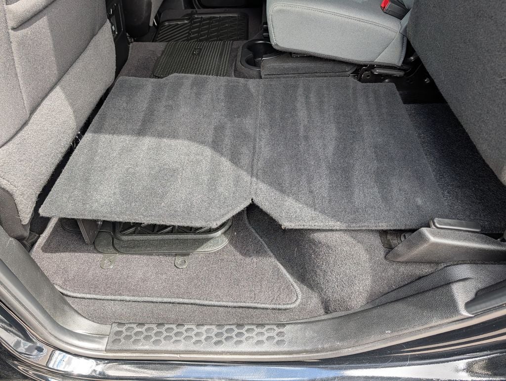 2023 RAM 1500 SLT