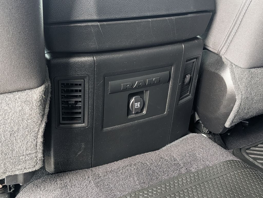 2023 RAM 1500 SLT