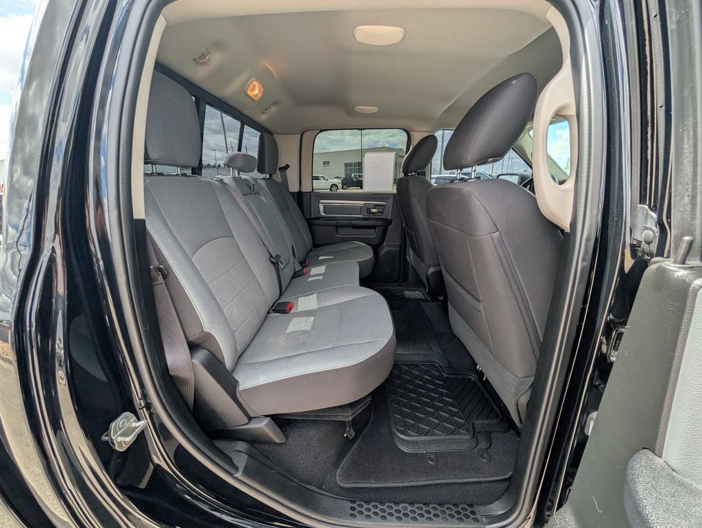 2023 RAM 1500 SLT
