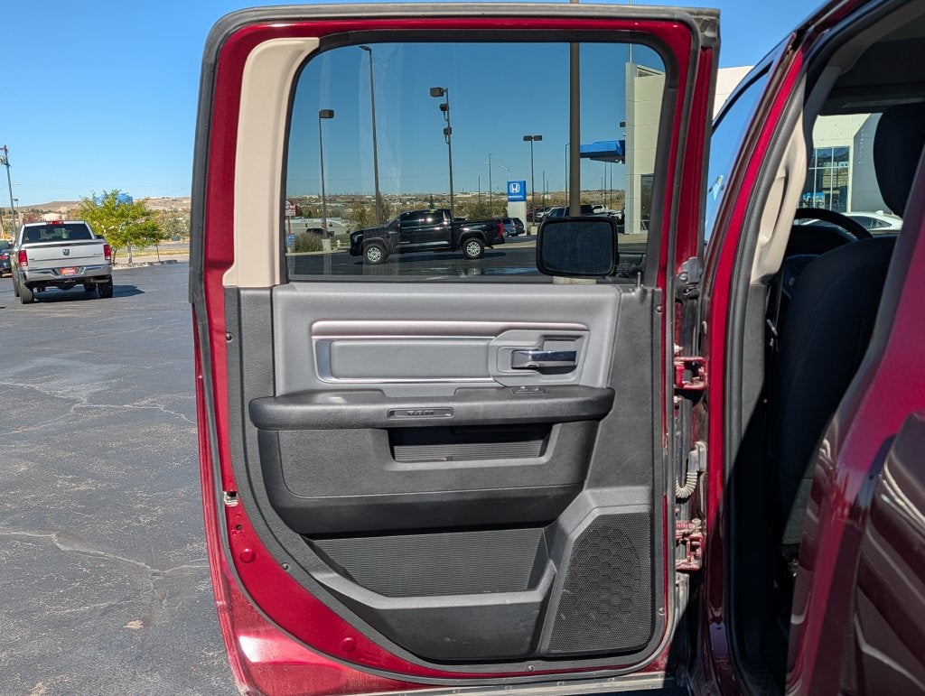 2023 RAM 1500 SLT