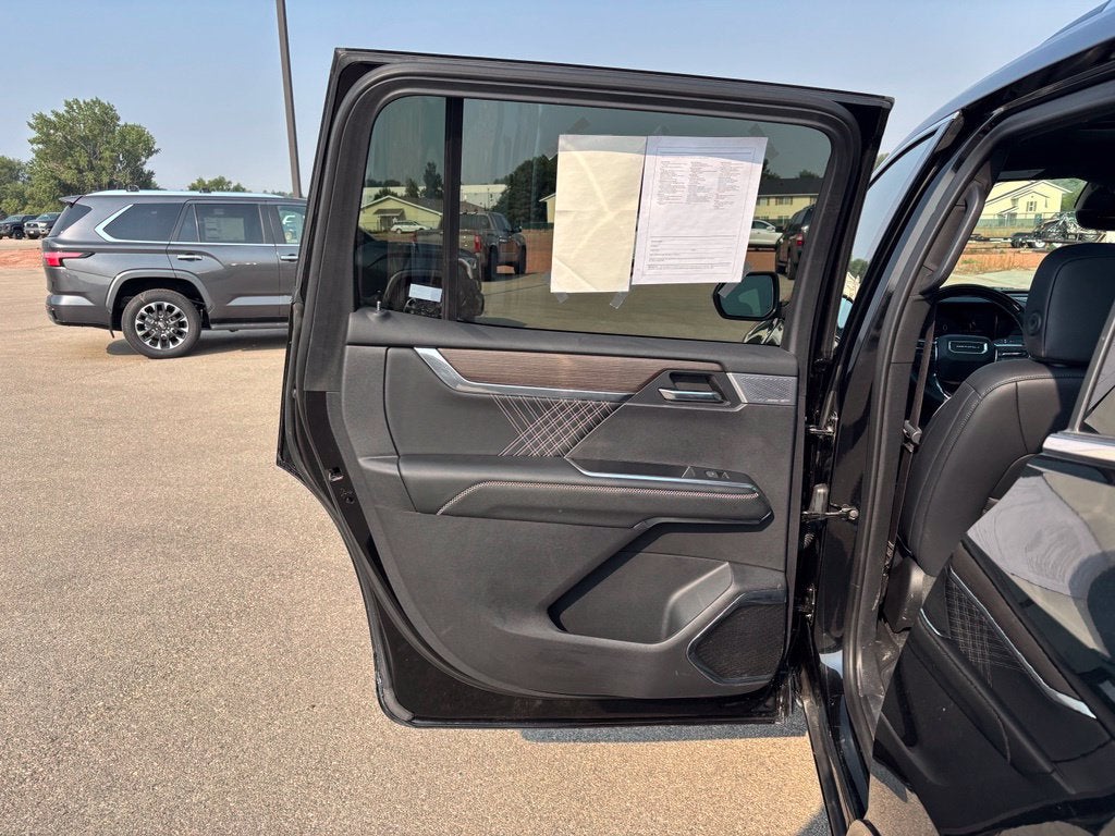 2024 GMC Acadia Denali Reserve AWD
