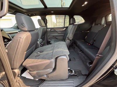 2024 GMC Acadia Denali Reserve AWD