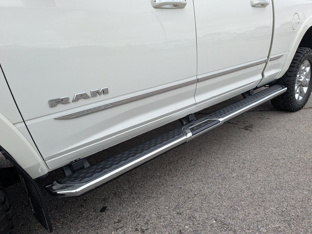 2022 RAM 2500 Limited Crew Cab 4x4 6'4' Box