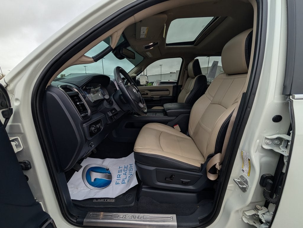 2022 RAM 2500 Limited Crew Cab 4x4 6'4' Box