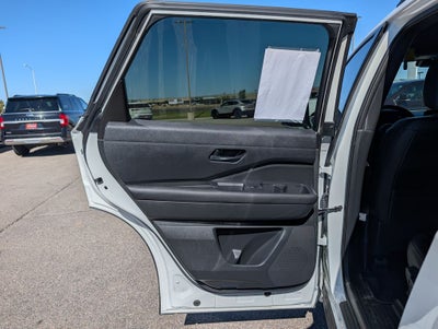 2025 Nissan Pathfinder Rock Creek