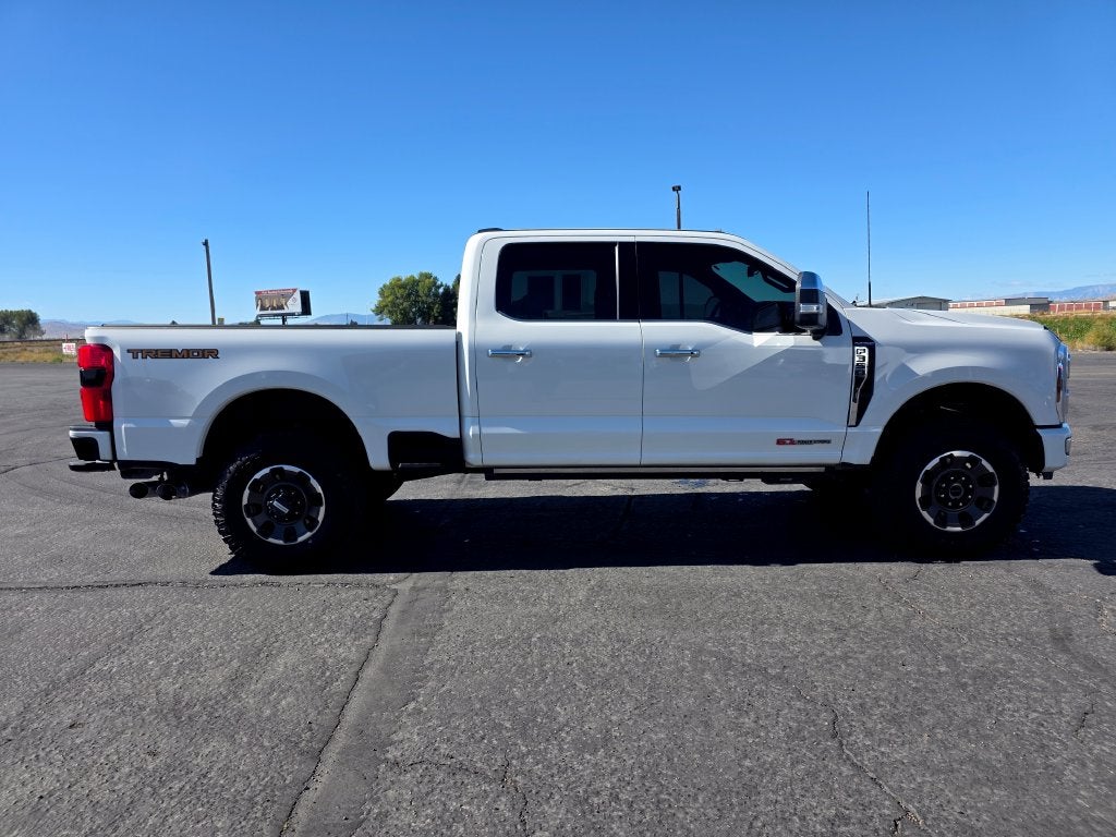 2024 Ford F-350SD Platinum