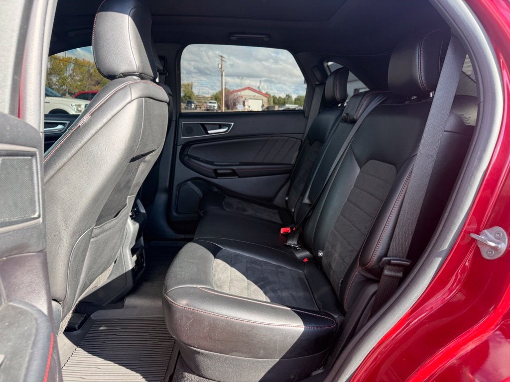2021 Ford Edge ST Line