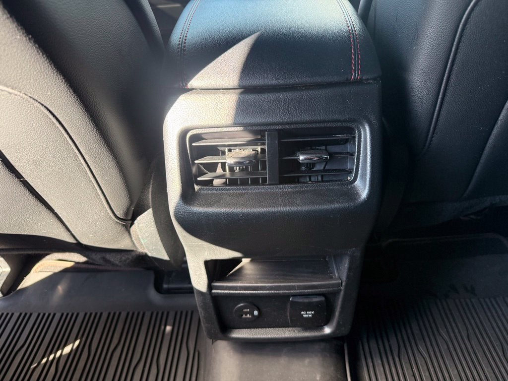 2021 Ford Edge ST Line