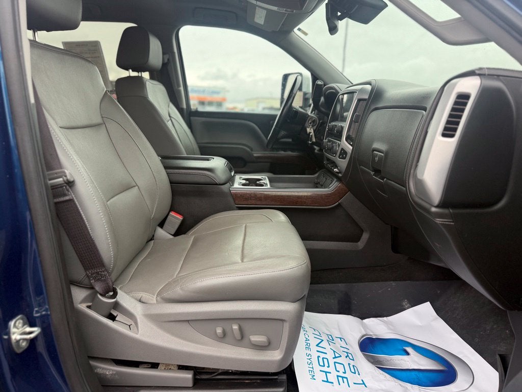 2017 GMC Sierra 1500 SLT