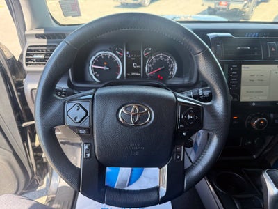 2024 Toyota 4Runner TRD Off-Road