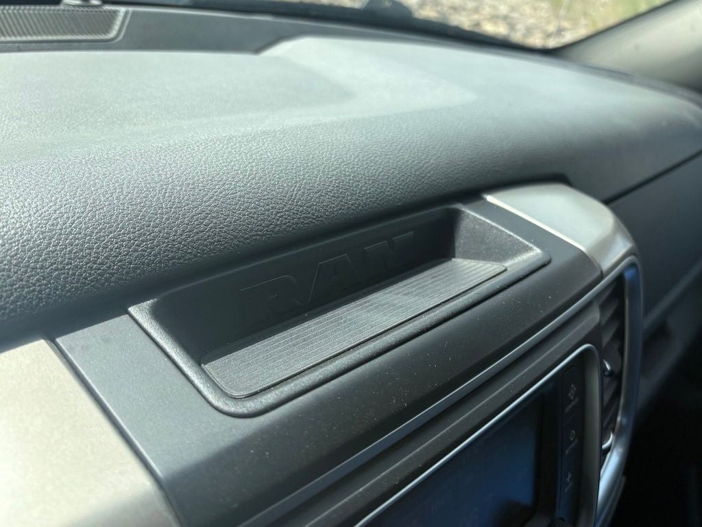 2014 RAM 1500 SLT