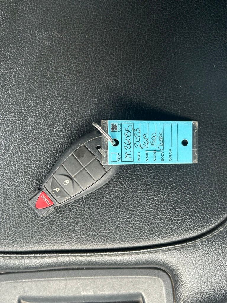 2023 RAM 1500 SLT