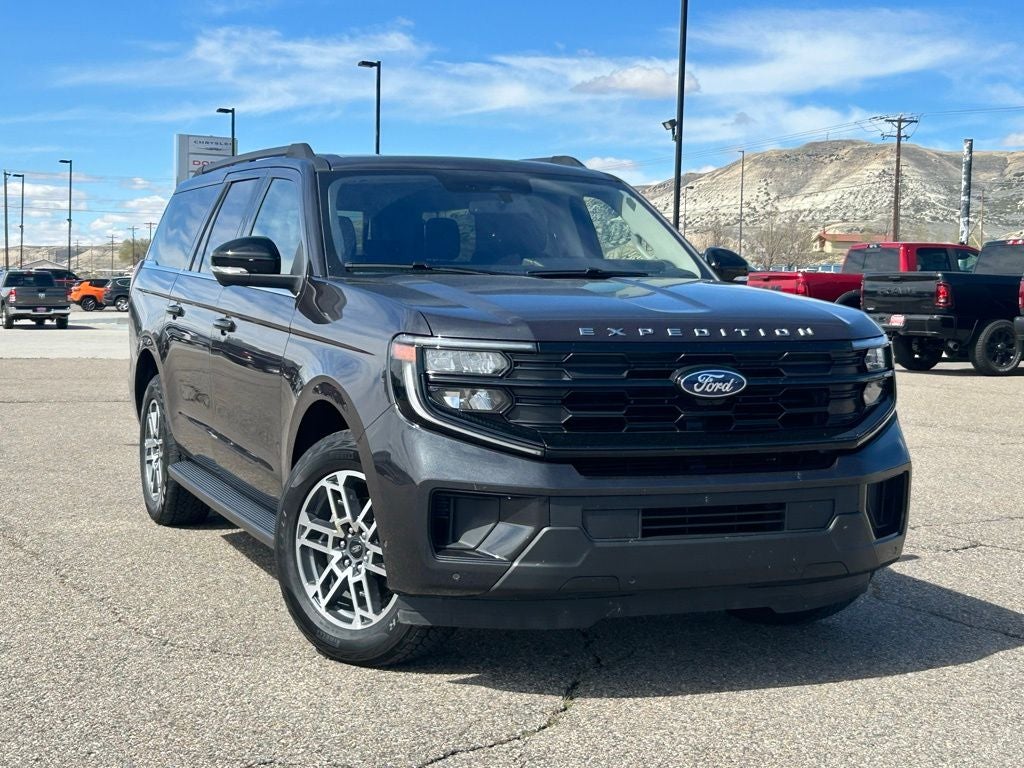 2025 Ford Expedition Max Active