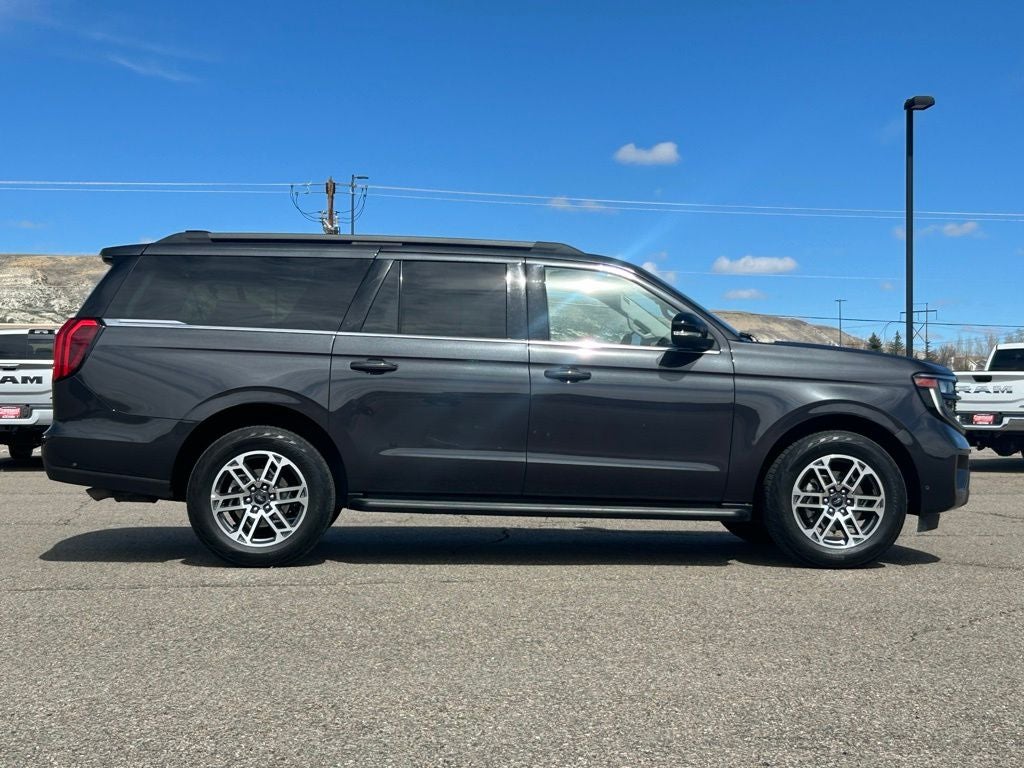 2025 Ford Expedition Max Active