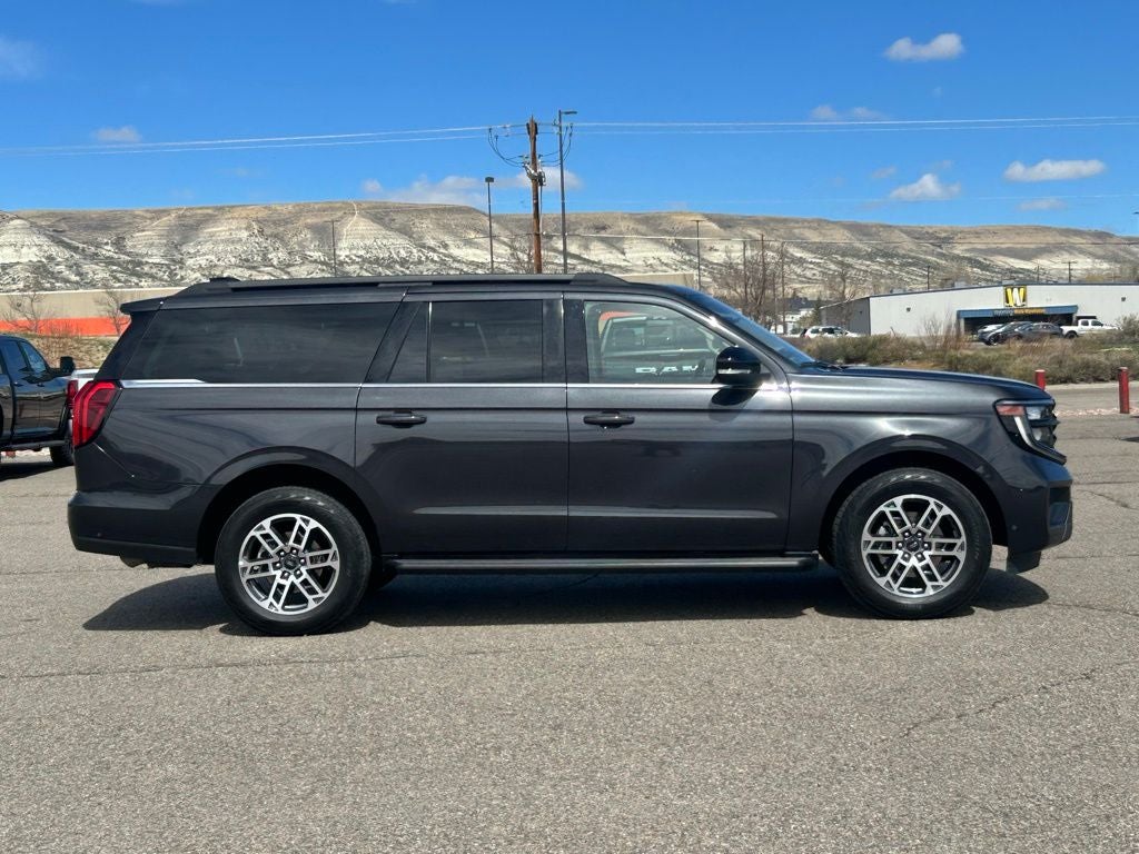 2025 Ford Expedition Max Active
