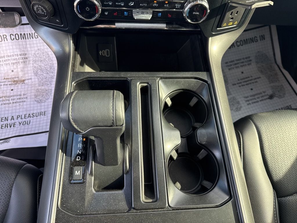 2025 Ford F-150 Lariat Black Appearance Pkg.