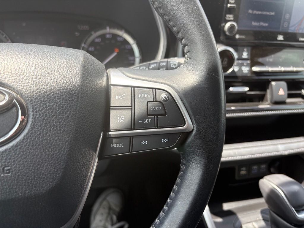 2022 Toyota Highlander XSE