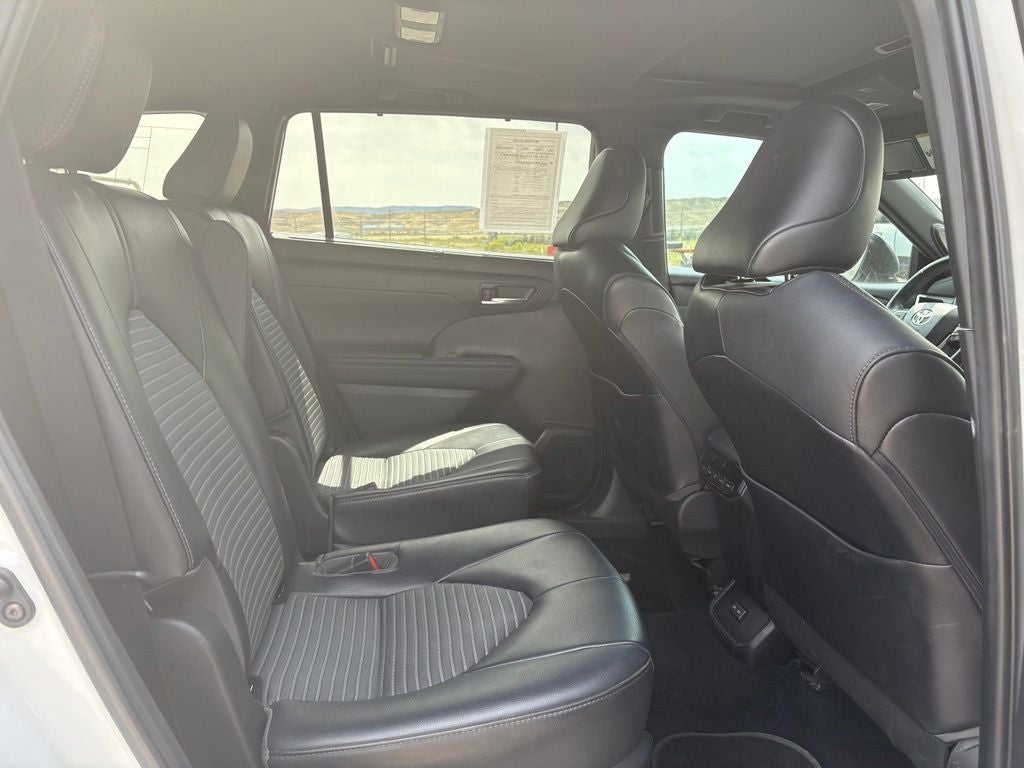 2022 Toyota Highlander XSE