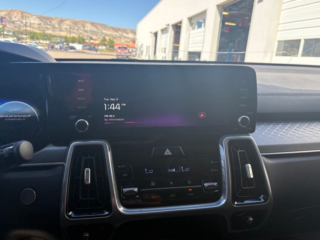 2023 Kia Sorento SX