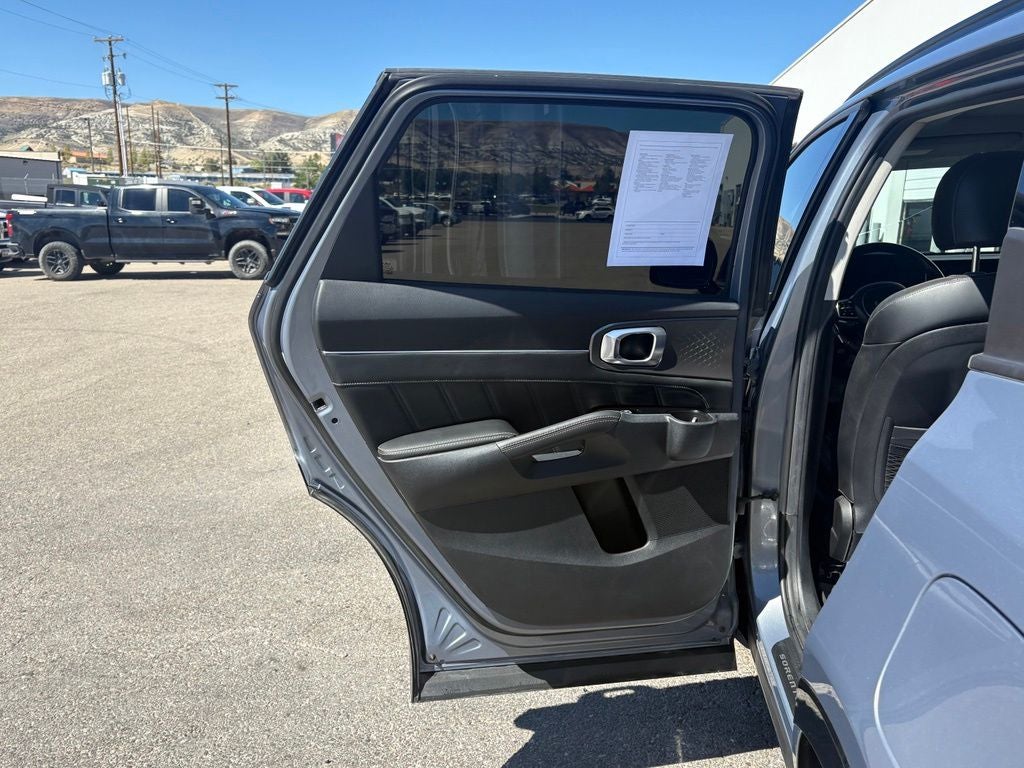 2023 Kia Sorento SX