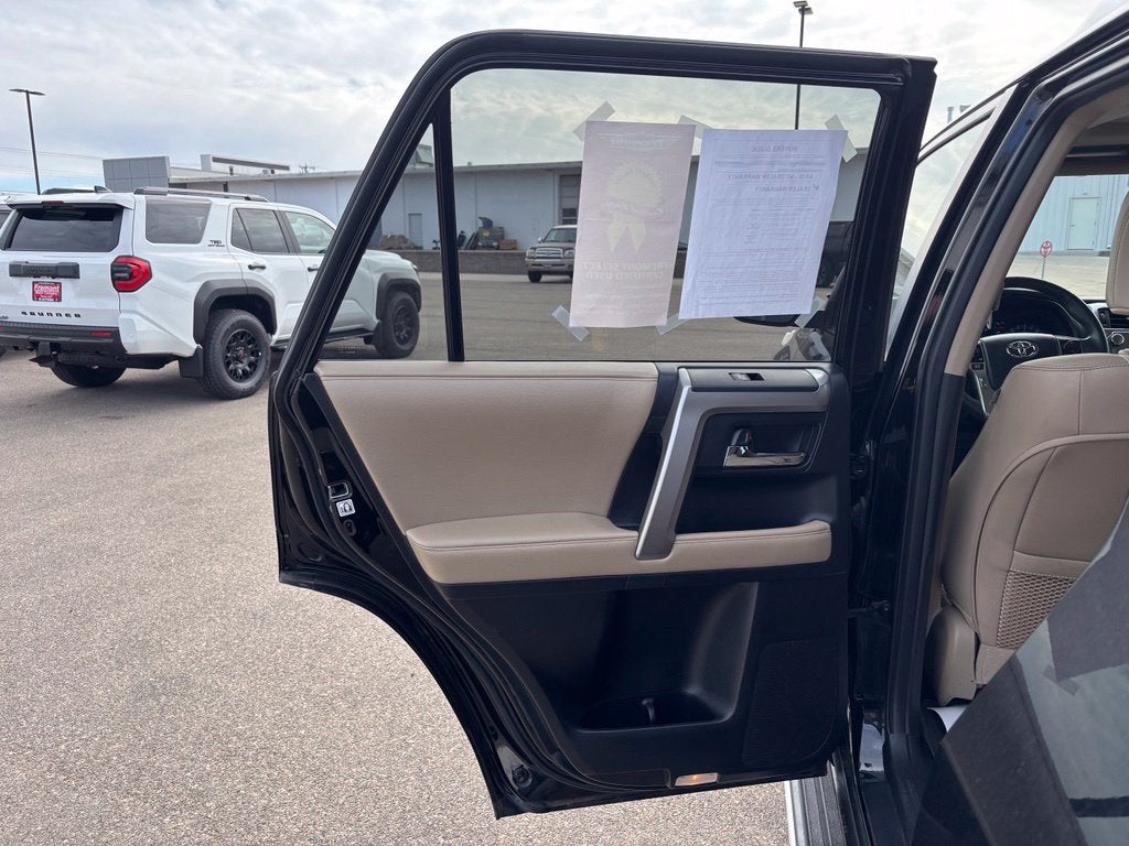 2017 Toyota 4Runner SR5 Premium