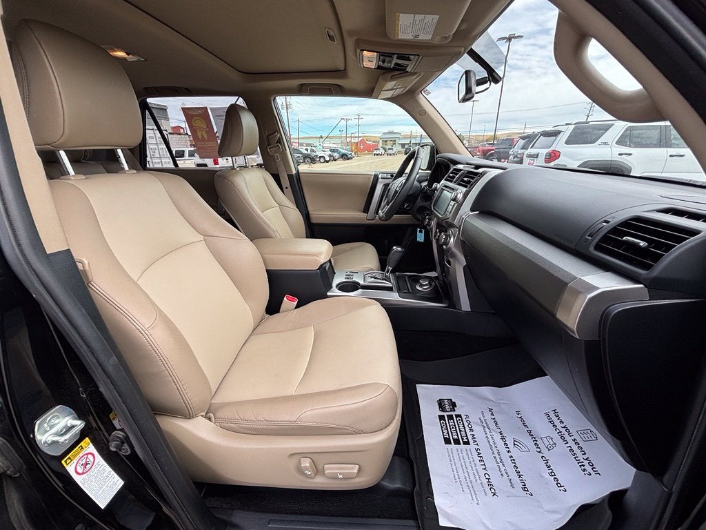 2017 Toyota 4Runner SR5 Premium