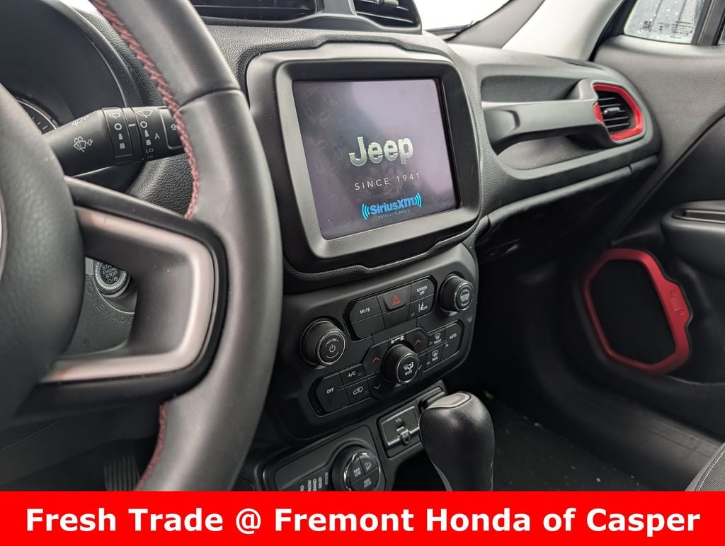 2023 Jeep Renegade Trailhawk