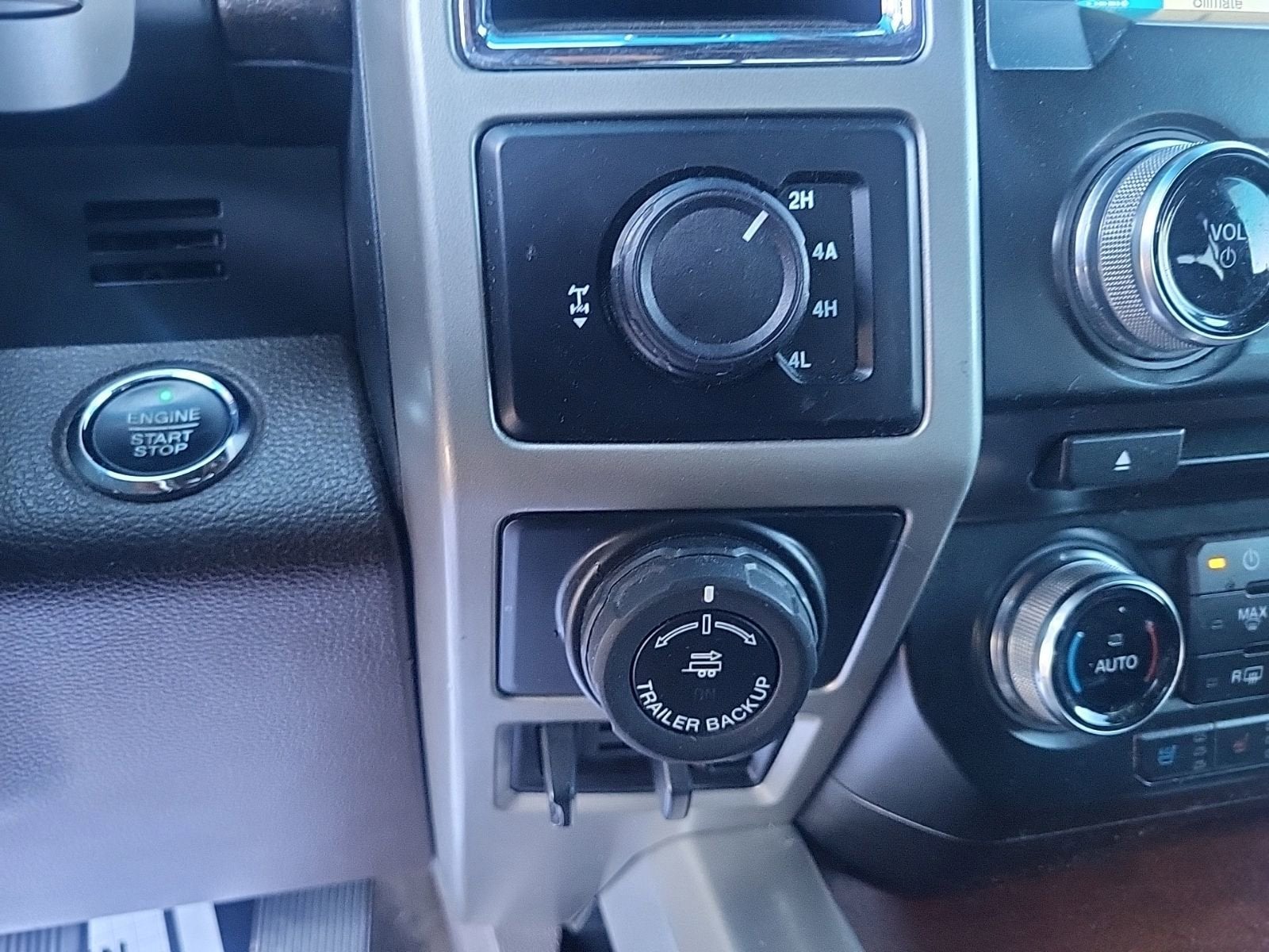2016 Ford F-150 XLT - Photo 23
