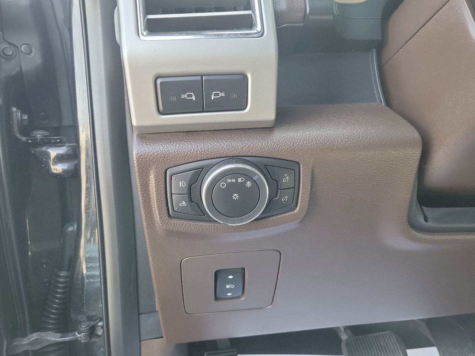 2015 Ford F-150 King Ranch - Photo 13