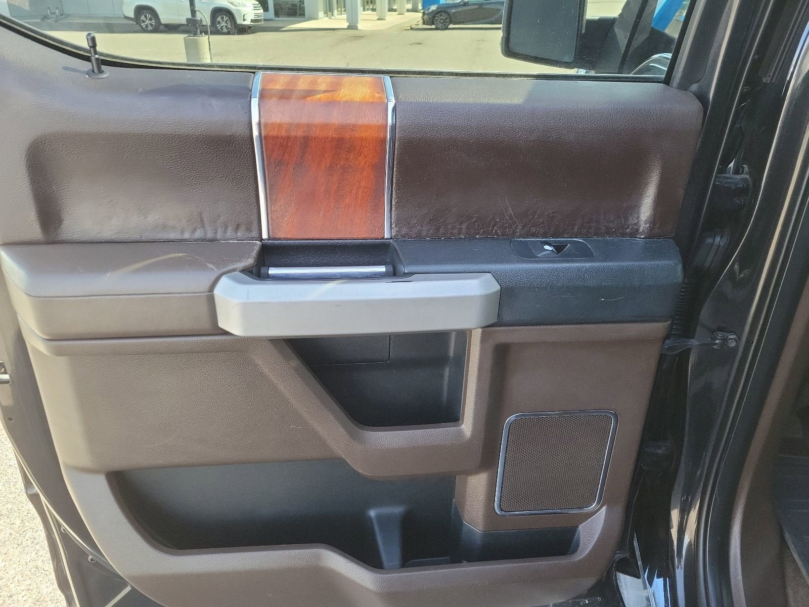 2015 Ford F-150 King Ranch - Photo 38