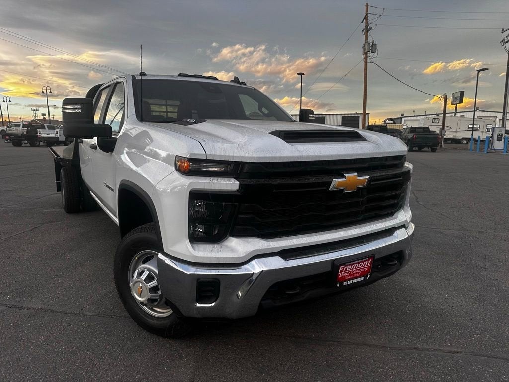 2026 Chevrolet Silverado 3500 HD Chassis Cab Work Truck