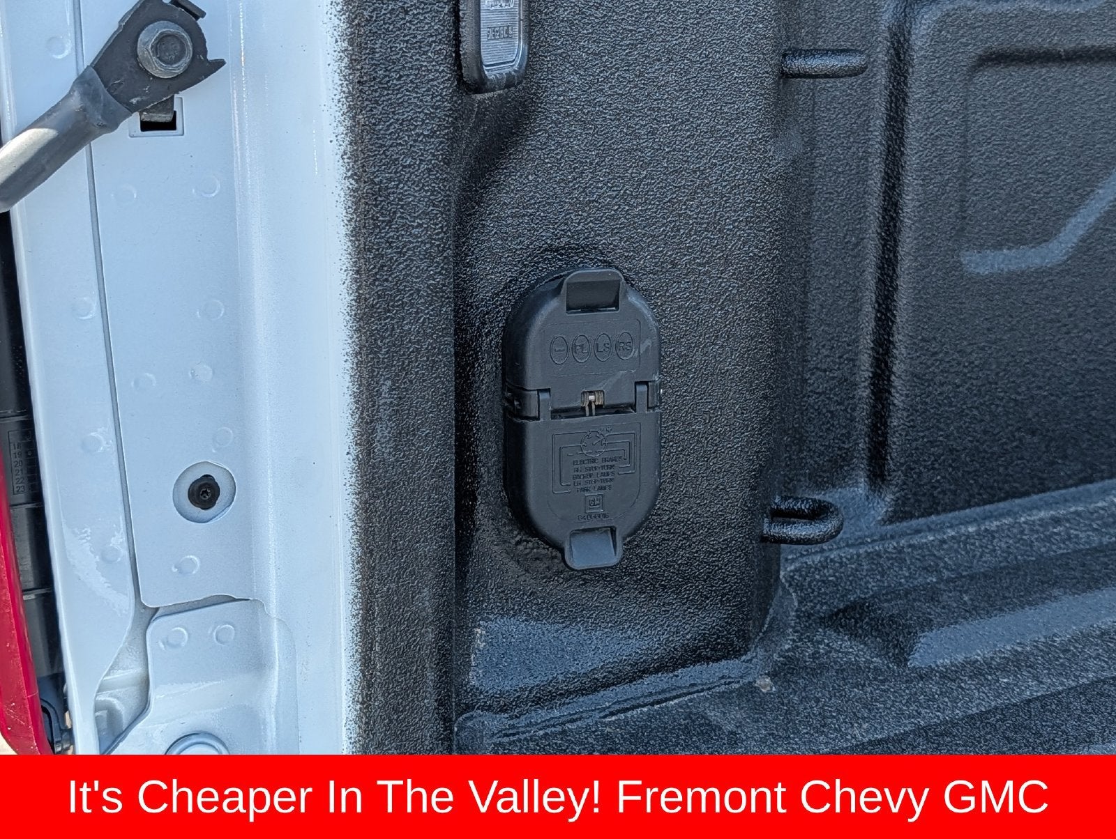 2026 Chevrolet Silverado 3500HD High Country - Photo 11