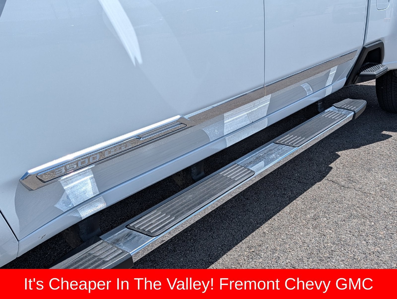 2026 Chevrolet Silverado 3500HD High Country - Photo 16