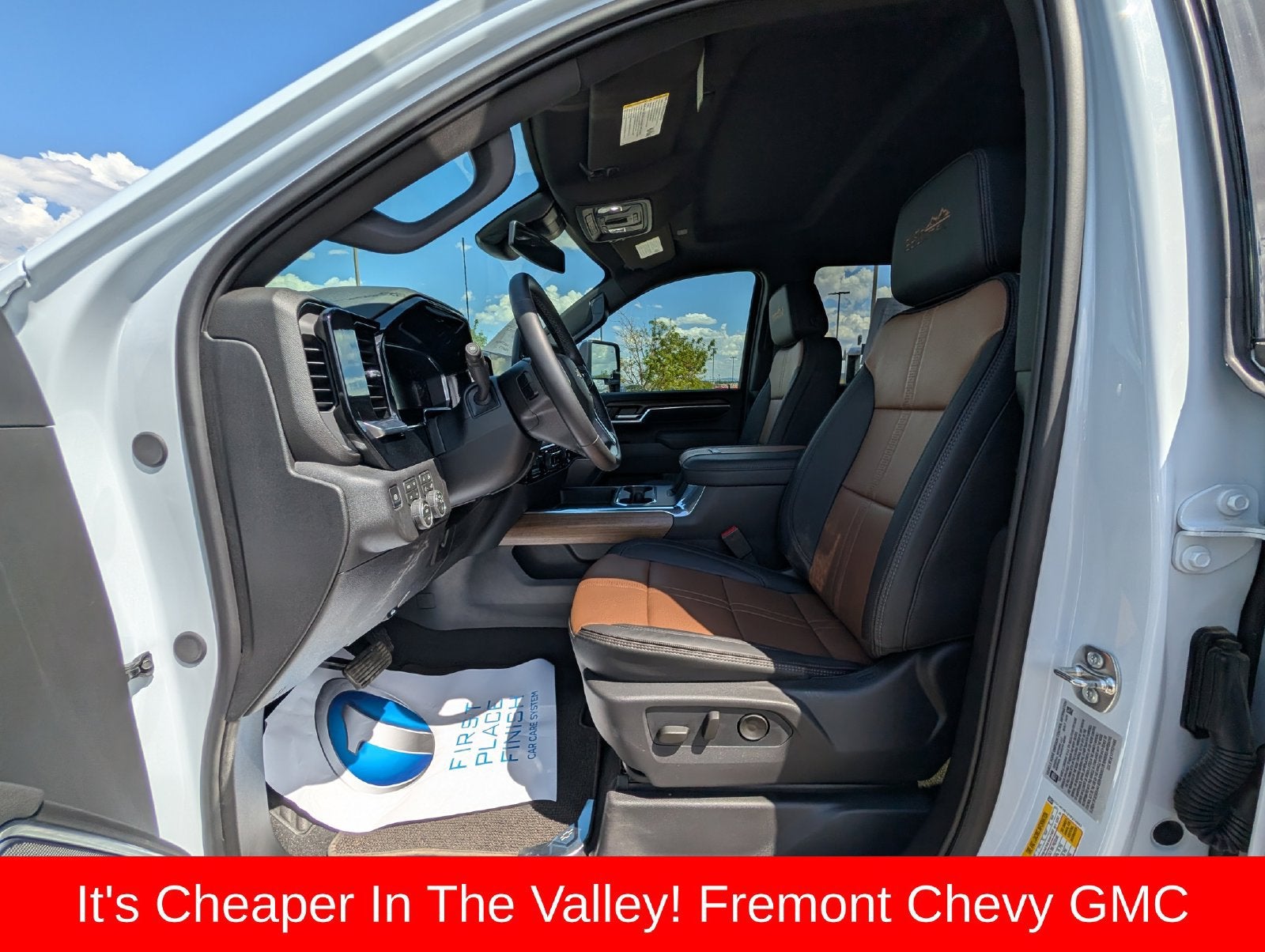 2026 Chevrolet Silverado 3500HD High Country - Photo 19
